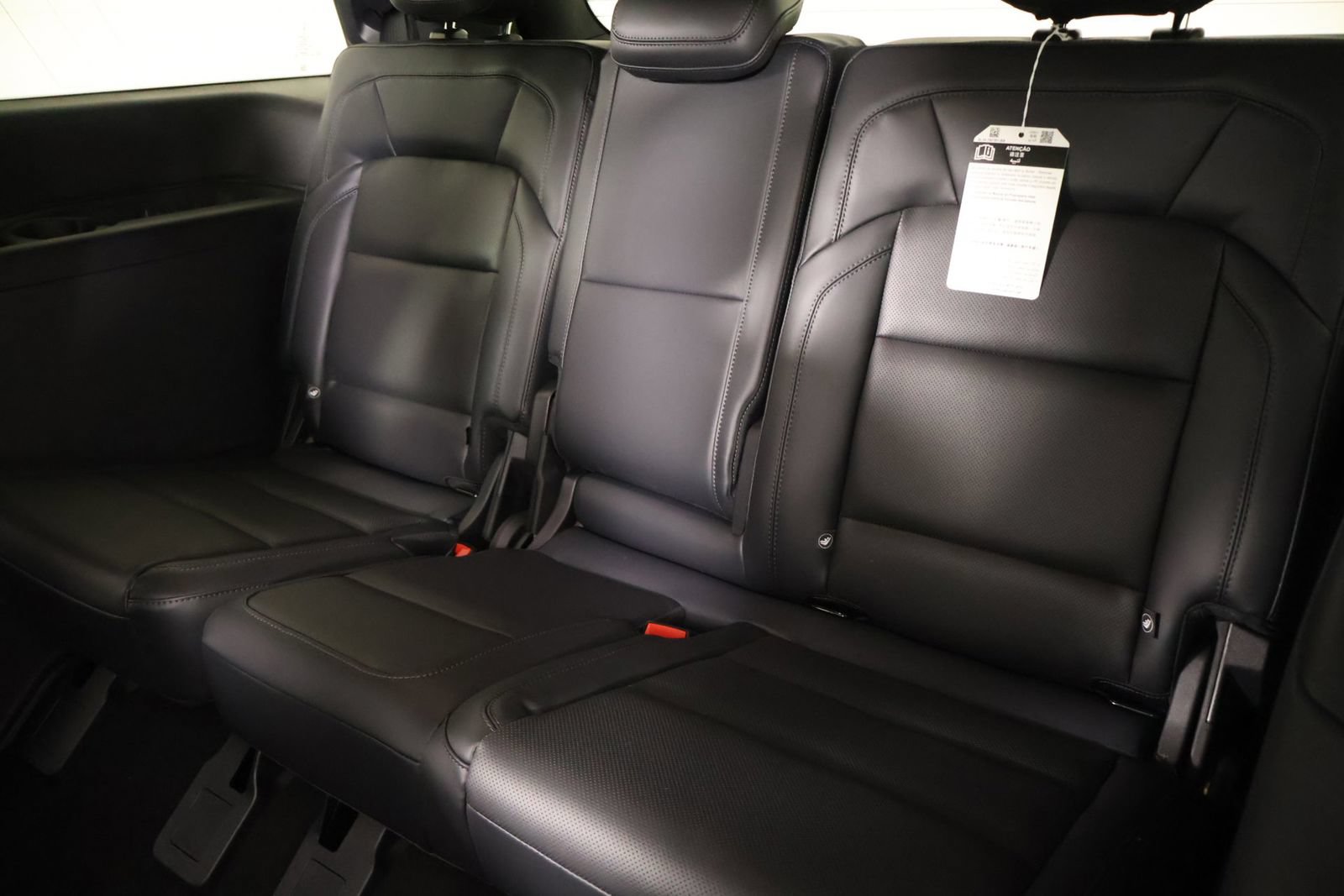 New 2025 Lincoln Navigator Reserve w/ Jet Appearance Package AWD/4WD image 14