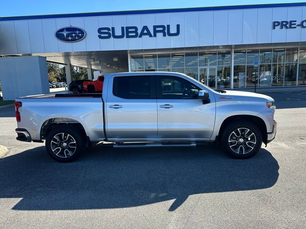 Used 2021 Chevrolet Silverado 1500 LT w/ Z71 Off-Road Package image 2