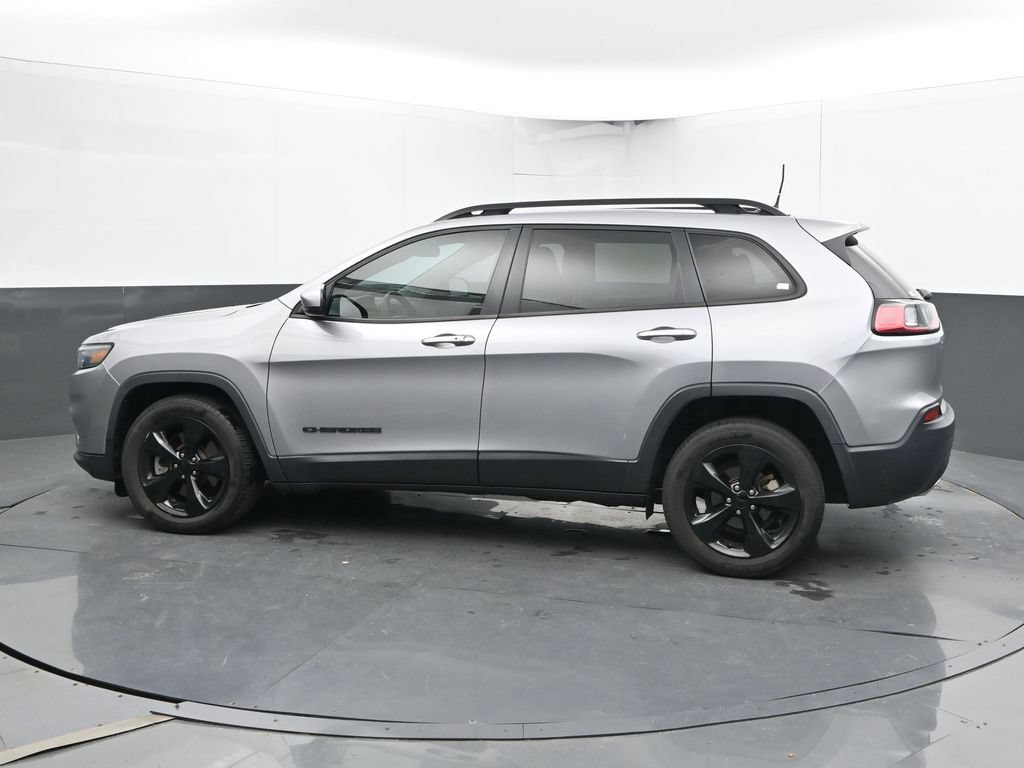 Used 2019 Jeep Cherokee Latitude Plus FWD image 9