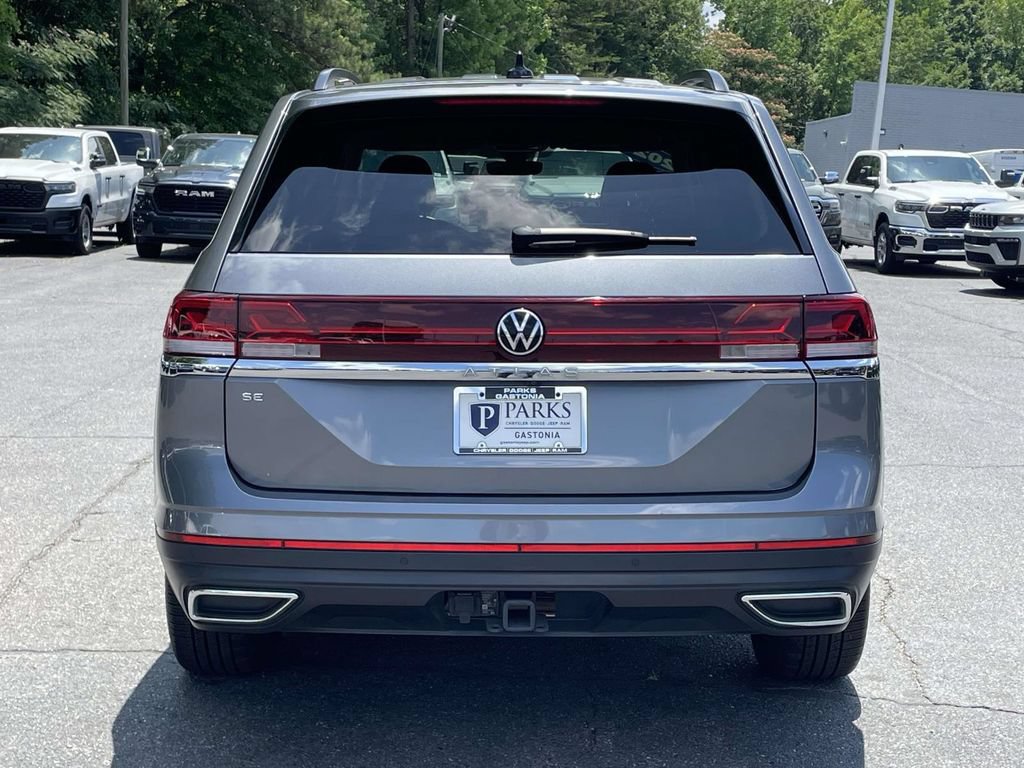 Used 2025 Volkswagen Atlas SE FWD image 7