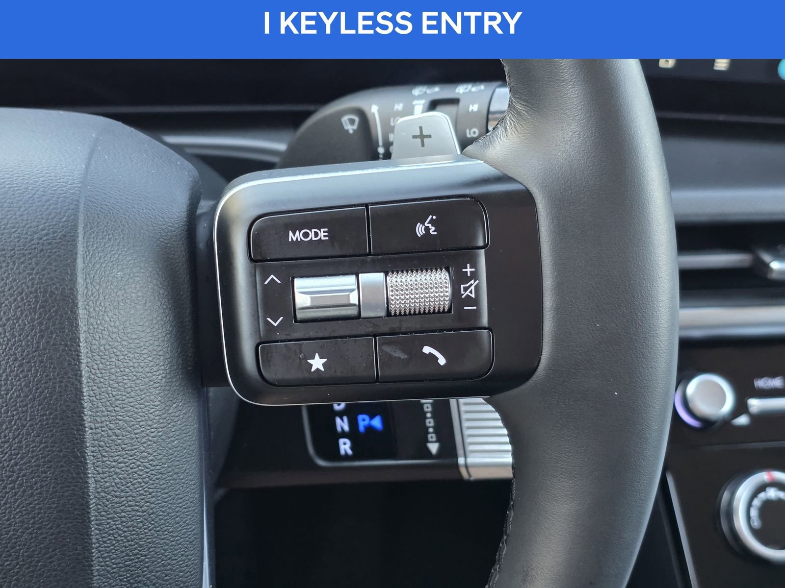 Used 2025 Hyundai Santa Fe SE image 26