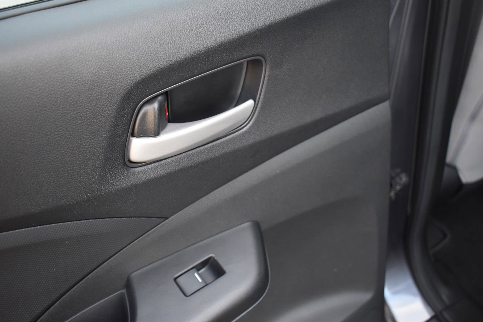 Used 2016 Honda CR-V LX image 27