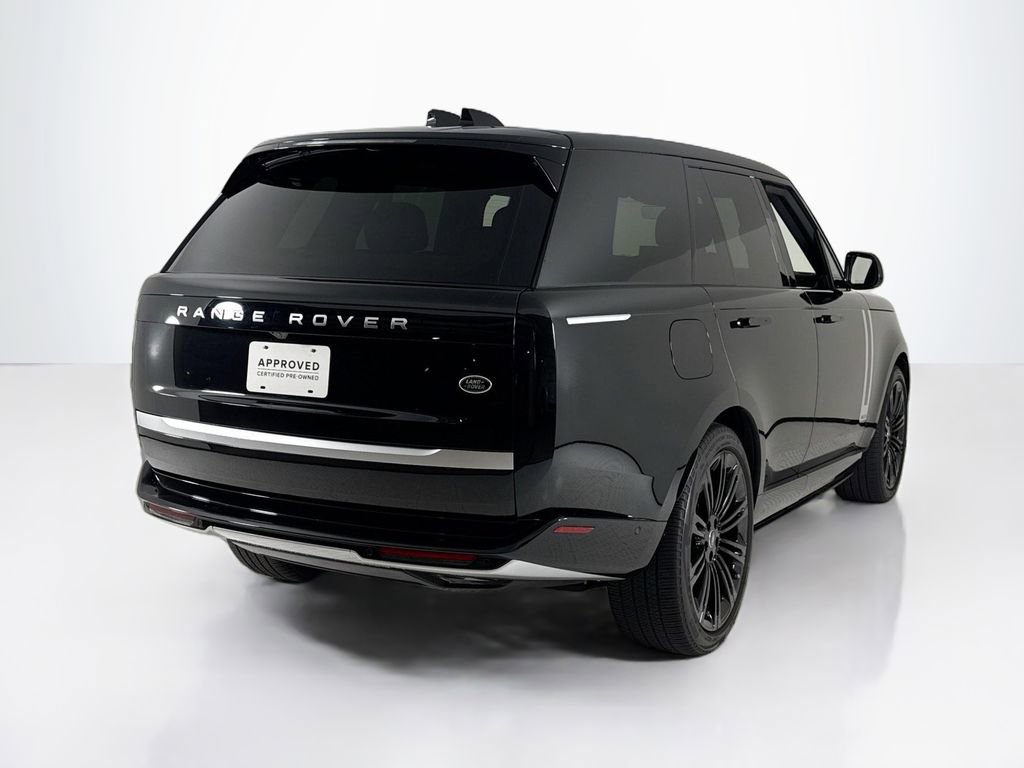 Used 2023 Land Rover Range Rover Autobiography image 5