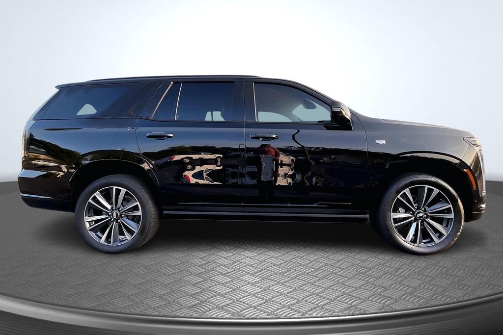 Used 2026 Cadillac Escalade Sport w/ Touring Package AWD/4WD image 4