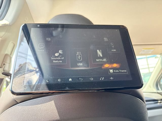 Used 2024 Kia Carnival SX FWD image 28