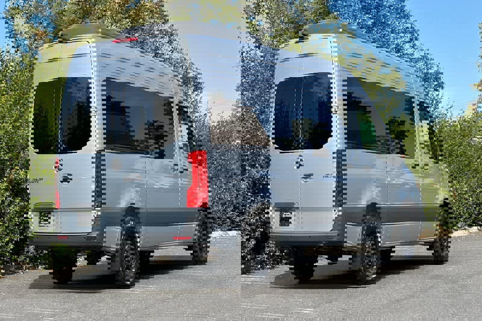 New 2025 Mercedes-Benz Sprinter 2500 image 3