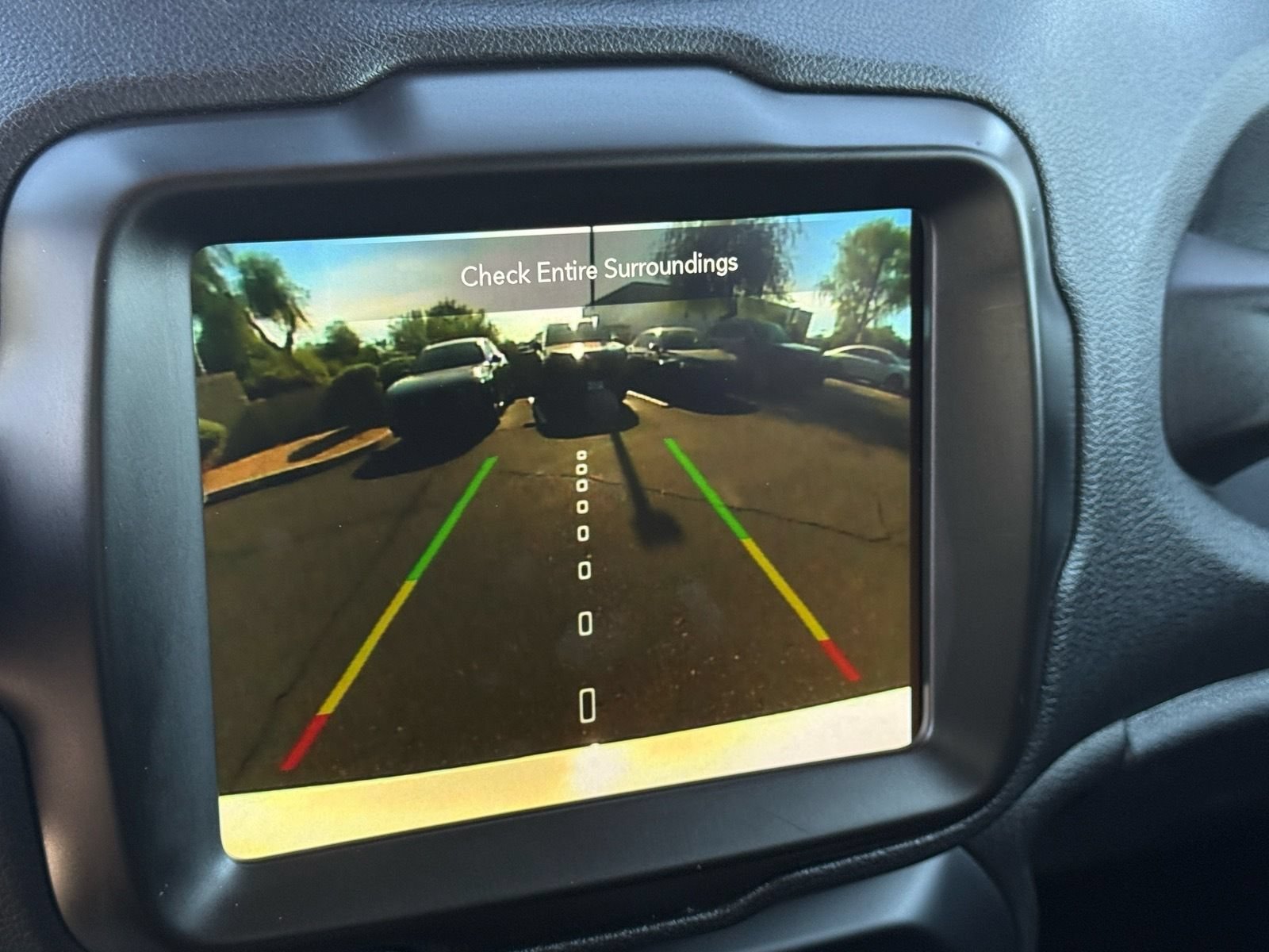 Used 2023 Jeep Renegade Latitude AWD/4WD image 22