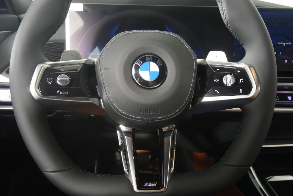 New 2026 BMW 740i w/ Executive Package RWD image 18