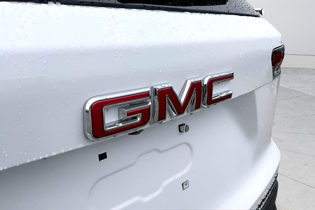 Used 2026 GMC Terrain Elevation FWD image 30