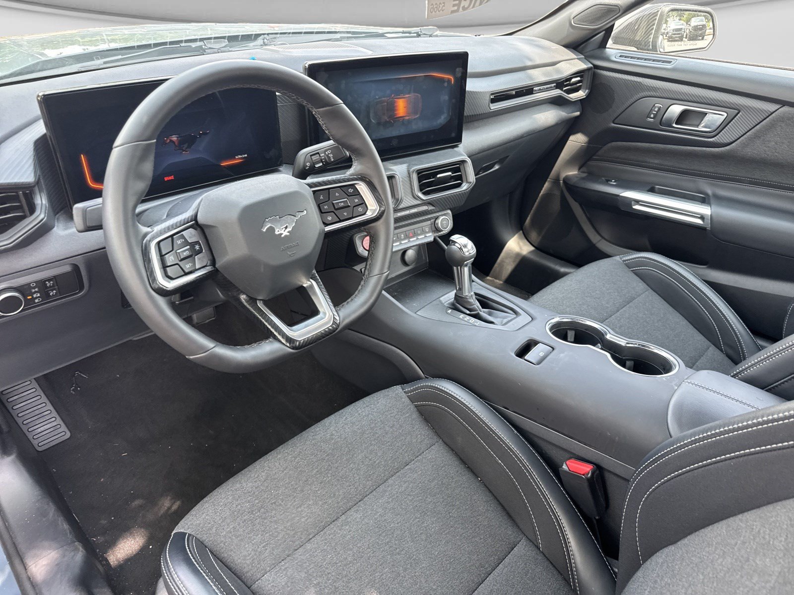 Used 2025 Ford Mustang Coupe RWD image 8