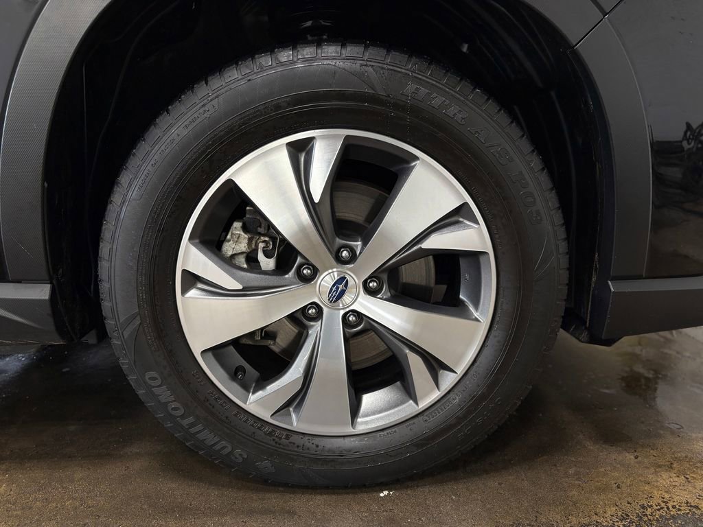 Used 2024 Subaru Ascent Premium w/ Convenience Package image 36