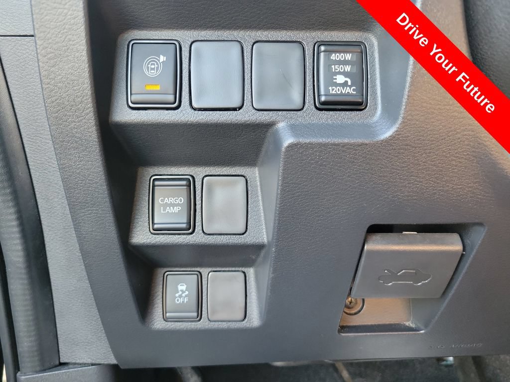 Used 2022 Nissan Frontier SV RWD image 17