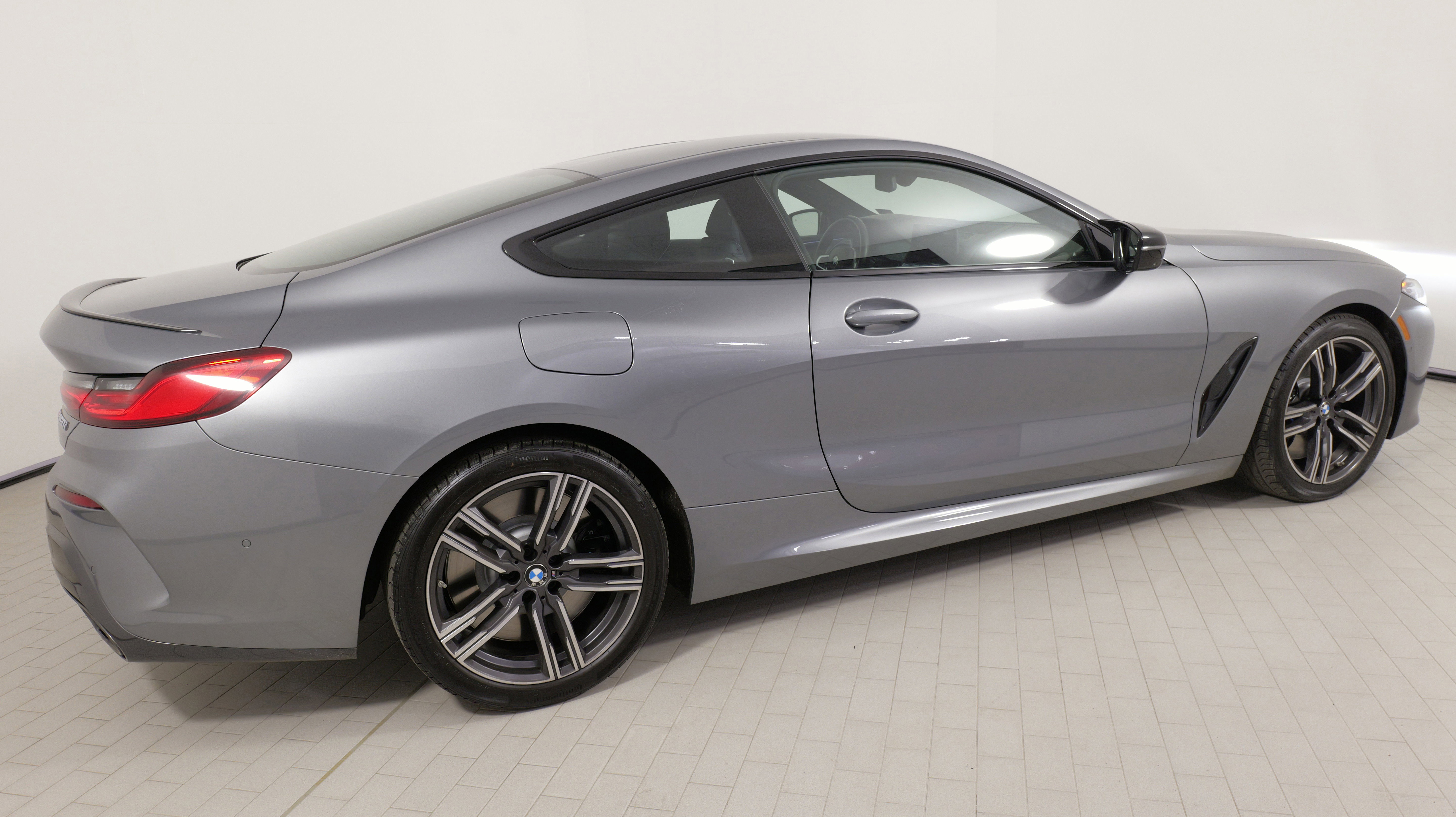 Used 2023 BMW M850i xDrive Coupe w/ Driving Assistance Package image 10