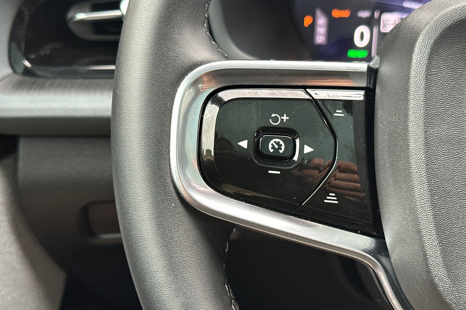 Used 2023 Polestar Polestar 2 FWD image 26