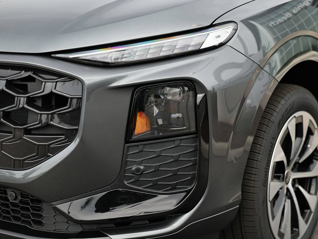 New 2026 Audi Q3 quattro 2.0T AWD/4WD image 12