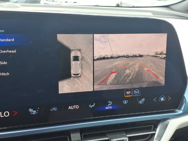 Used 2024 Chevrolet Equinox EV LT AWD/4WD image 7