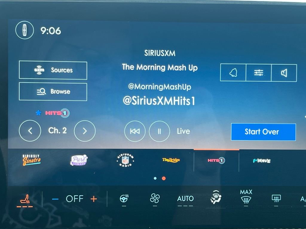 Certified 2023 Lincoln Corsair FWD w/ Equipment Group 101A image 20