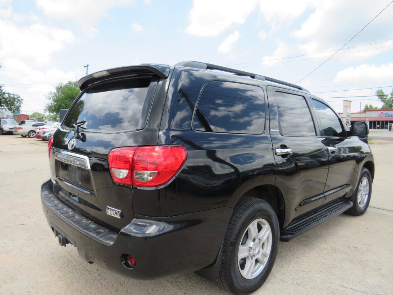 Used 2008 Toyota Sequoia Limited RWD image 5