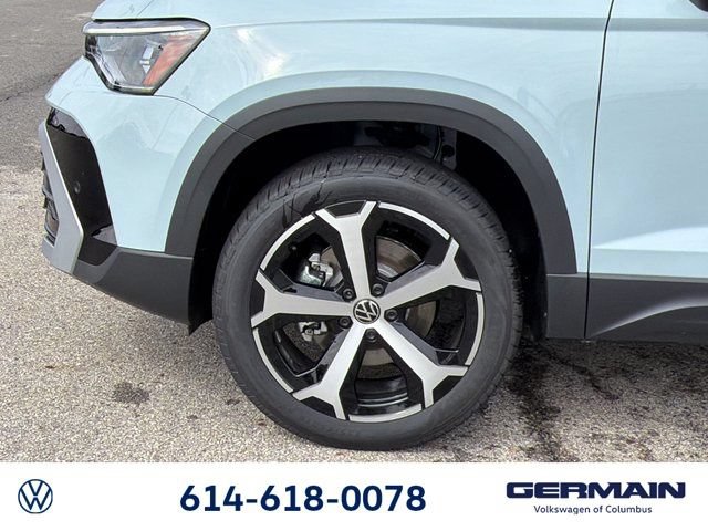 New 2026 Volkswagen Taos SEL AWD/4WD image 11