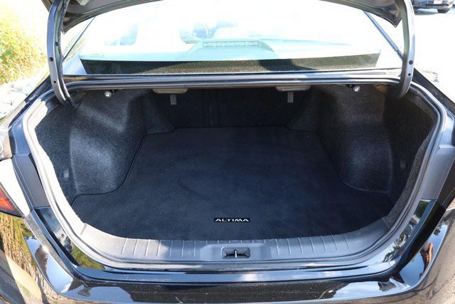 Certified 2025 Nissan Altima 2.5 SV FWD image 7
