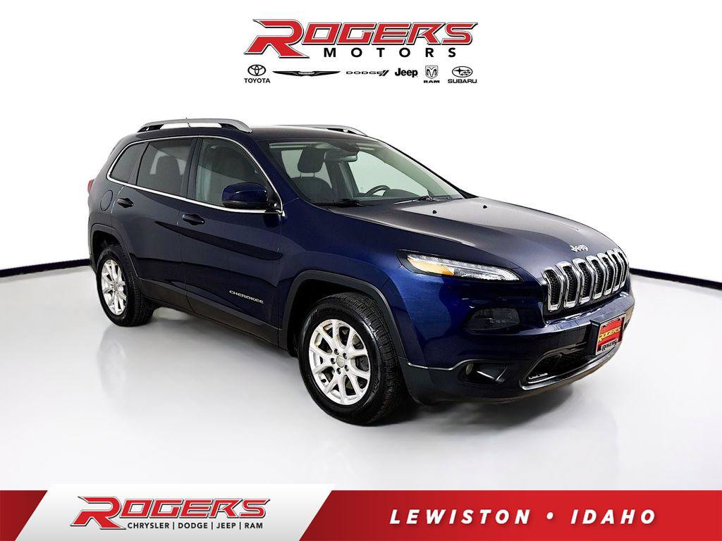 Used 2016 Jeep Cherokee Latitude w/ Safety/Convenience Group AWD/4WD image 1
