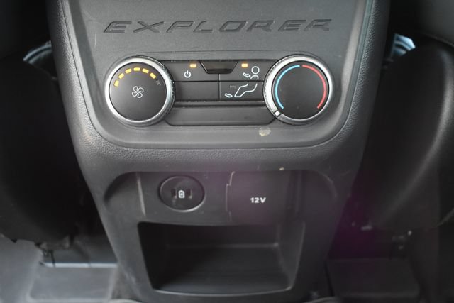 Used 2025 Ford Explorer Active w/ Active Comfort Package AWD/4WD image 34