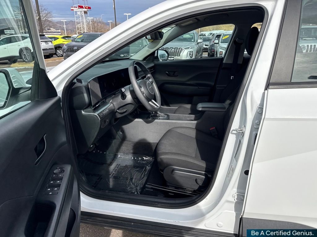 Certified 2024 Hyundai Kona SE image 30