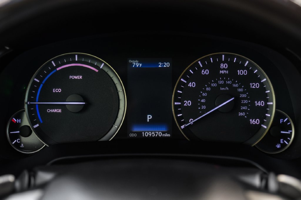 Used 2021 Lexus RX 450h AWD w/ Luxury Package image 16