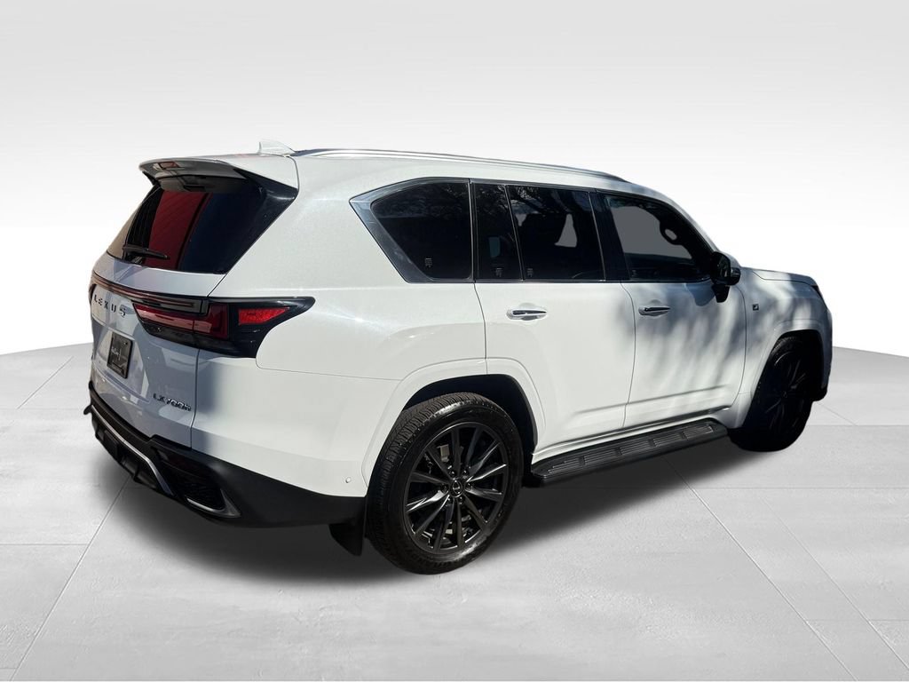 Used 2025 Lexus LX 700h F Sport AWD/4WD image 9