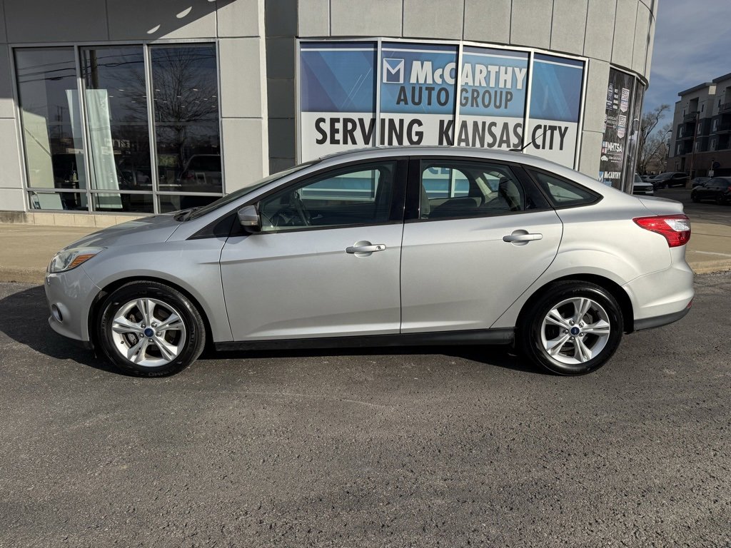 Used 2013 Ford Focus SE image 2
