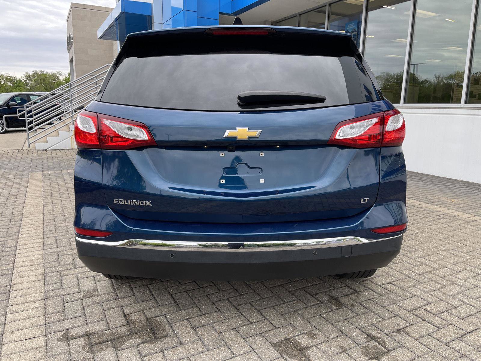 Used 2020 Chevrolet Equinox LT FWD image 4