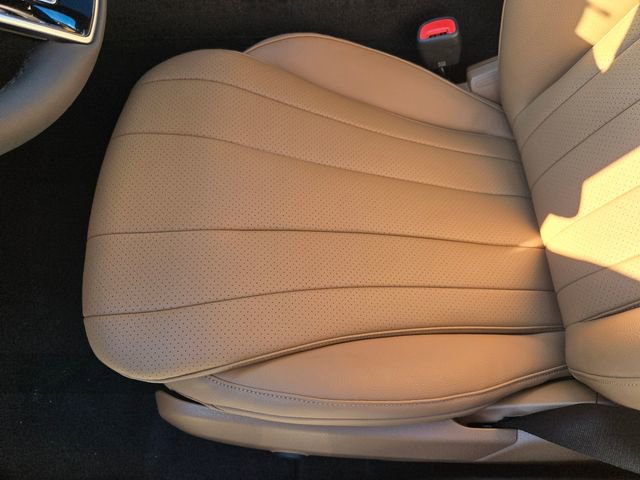 New 2026 Mercedes-Benz E 350 4MATIC Sedan image 11