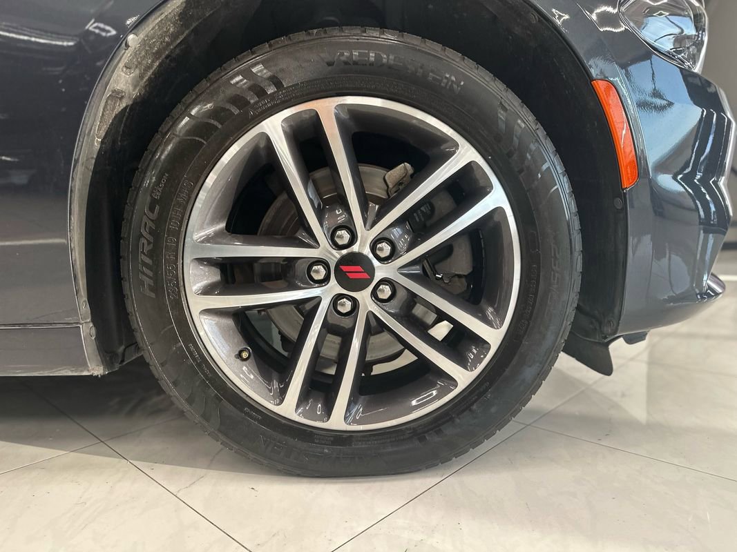 Used 2019 Dodge Charger SXT w/ Plus Group image 42