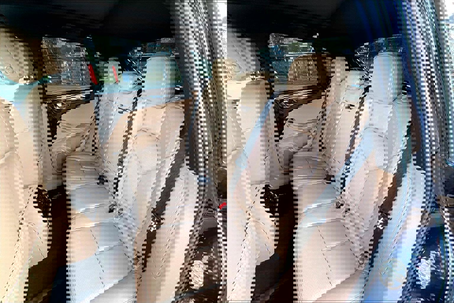 Used 2021 Porsche Macan image 24