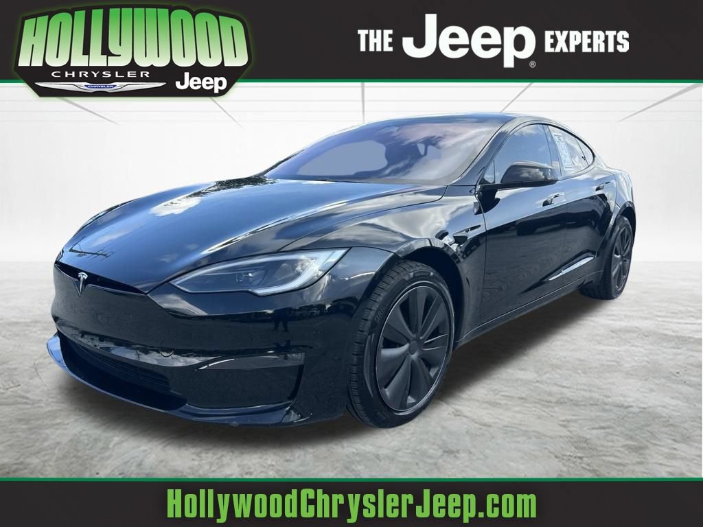 Used 2023 Tesla Model S AWD/4WD image 1