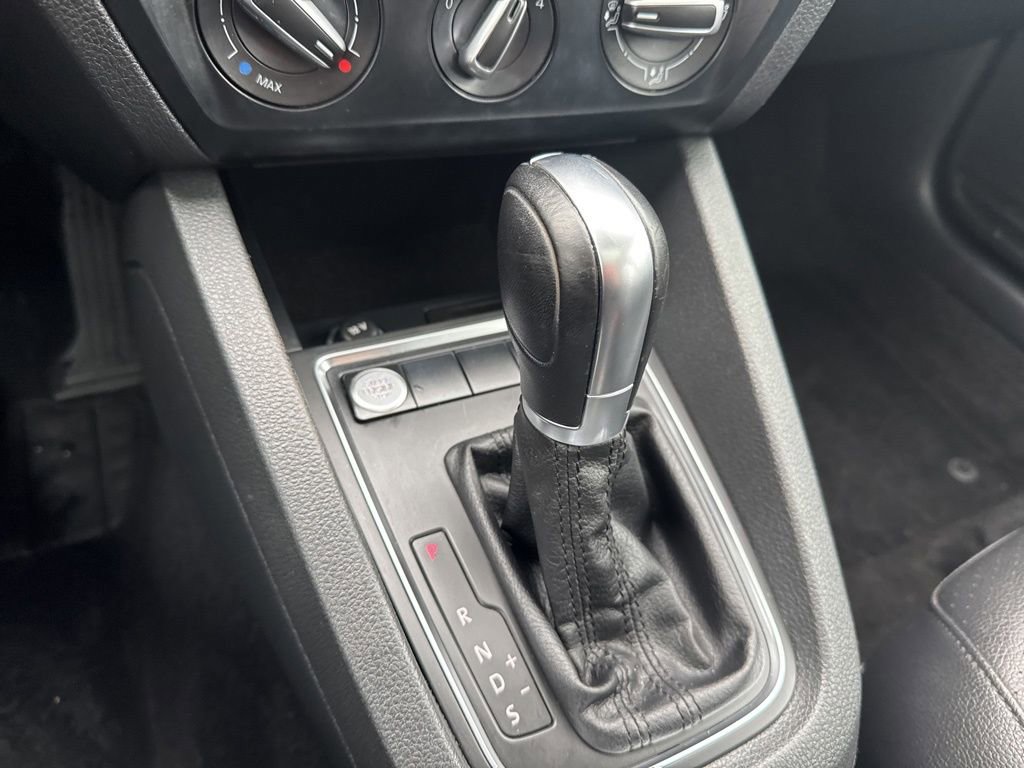Used 2018 Volkswagen Jetta SE image 28
