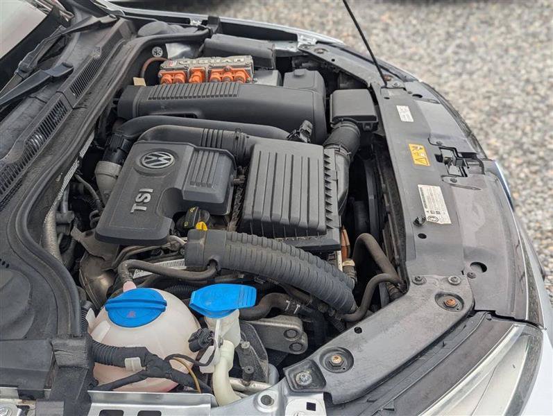 Used 2014 Volkswagen Jetta SEL FWD image 39