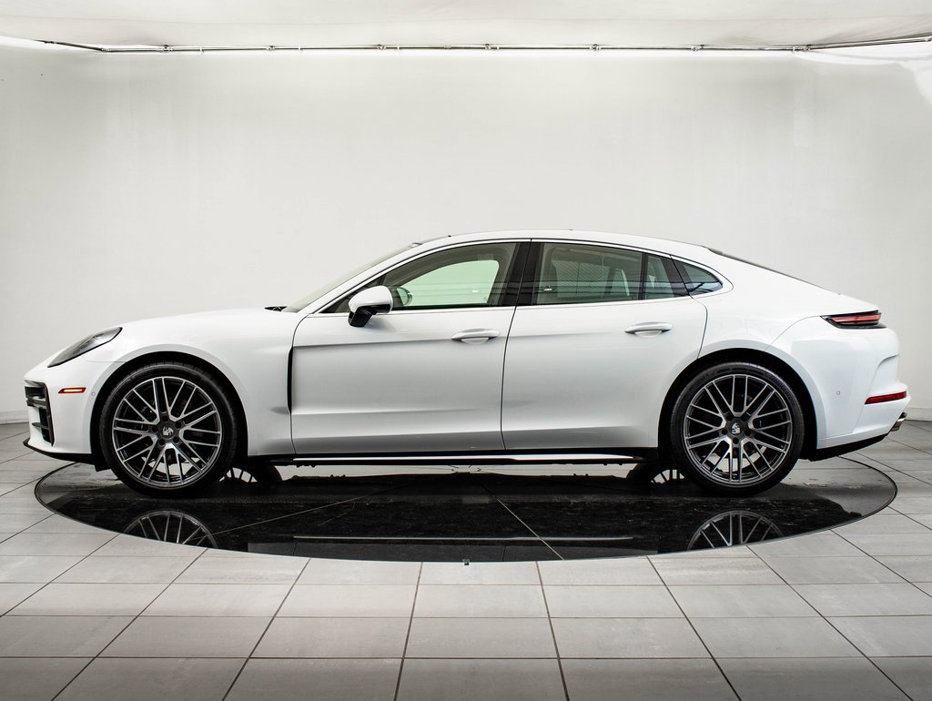 New 2026 Porsche Panamera 4 image 2