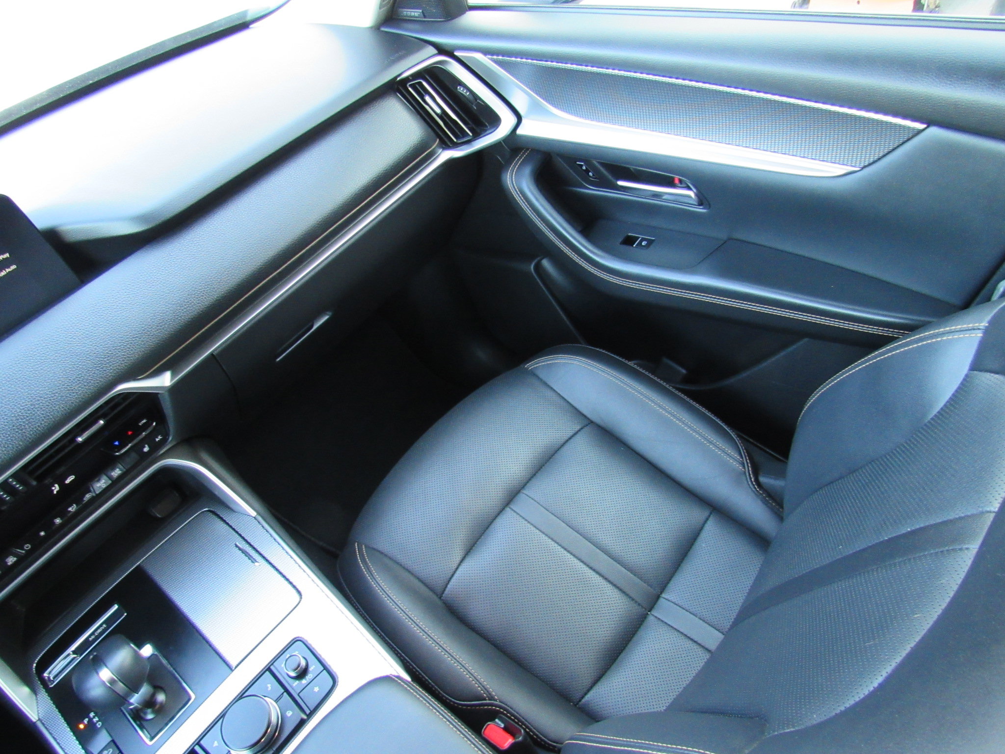 Used 2025 MAZDA CX-90 3.3 Turbo w/ Premium Sport Pkg image 37