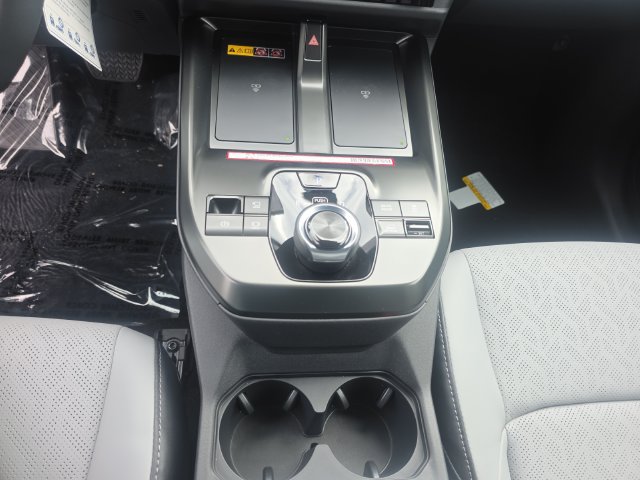 New 2026 Subaru Uncharted AWD image 18