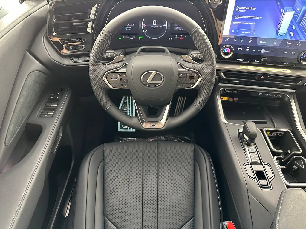 New 2026 Lexus TX 500h AWD image 28