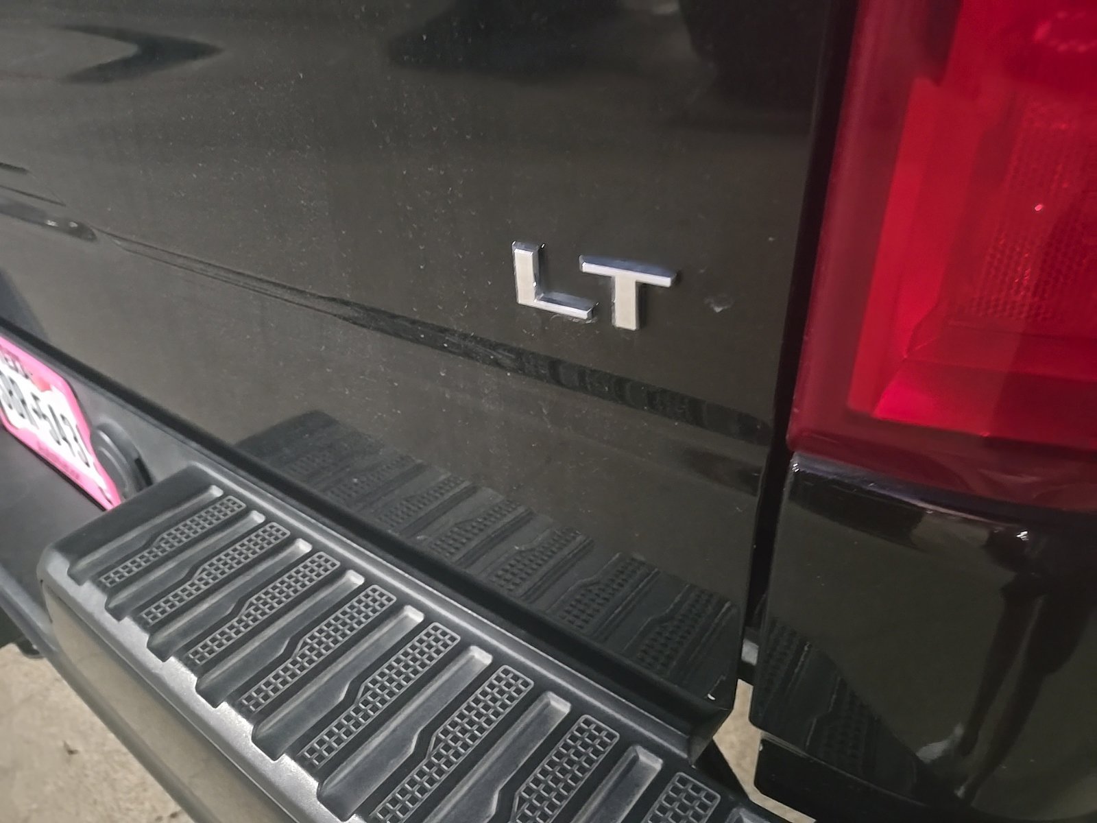 Used 2022 Chevrolet Silverado 1500 LT Trail Boss AWD/4WD image 6