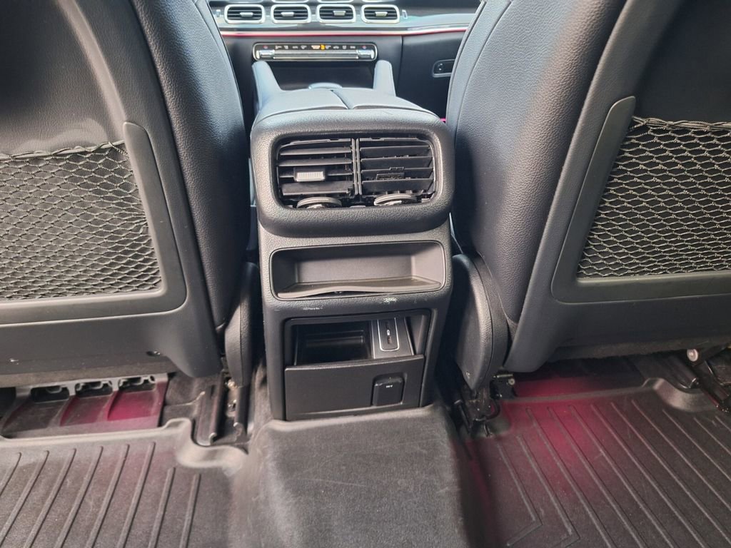 Used 2020 Mercedes-Benz GLE 450 4MATIC w/ Premium Package image 12