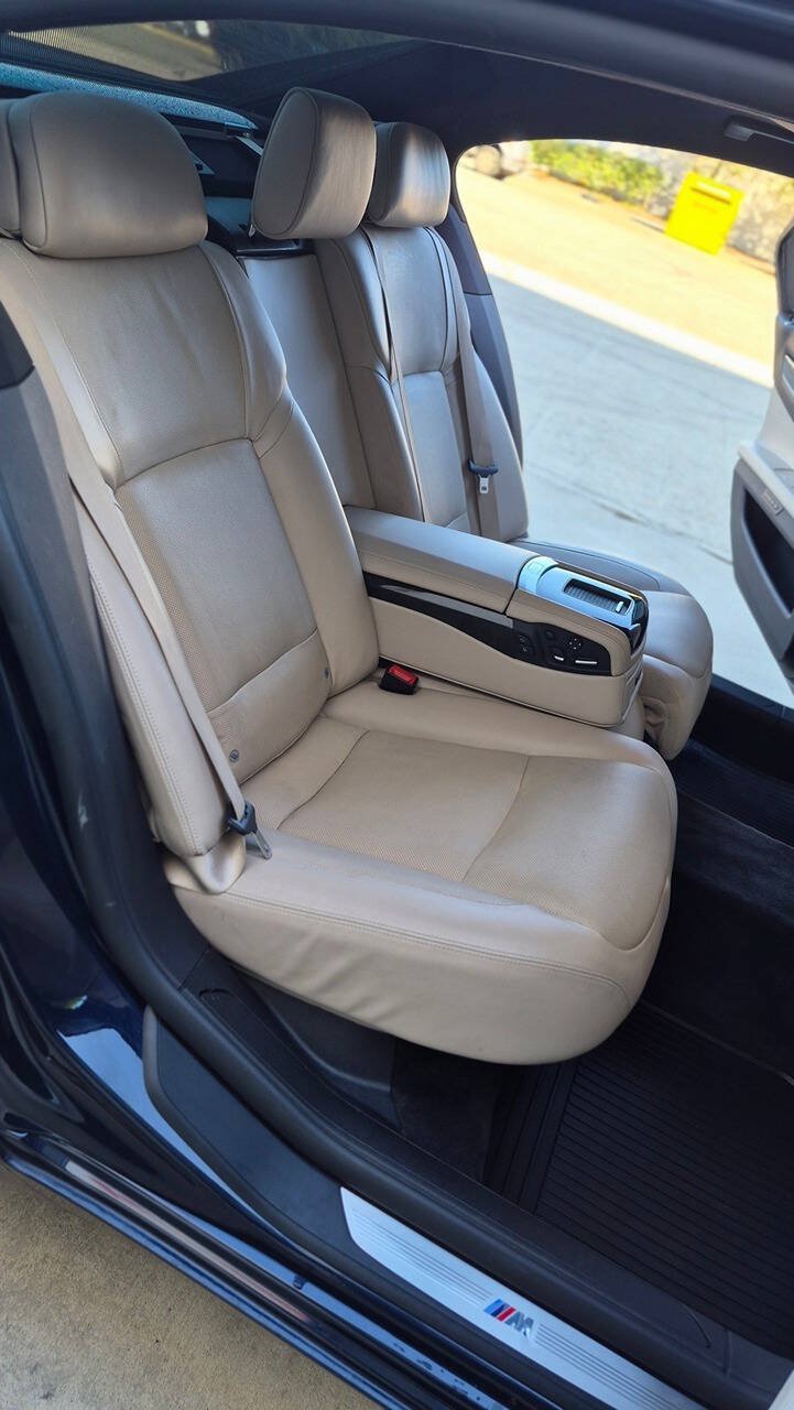 Used 2011 BMW 750Li xDrive AWD/4WD image 57