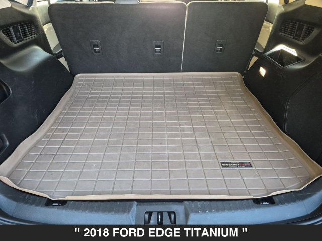 Used 2018 Ford Edge Titanium w/ Technology Package AWD/4WD image 30