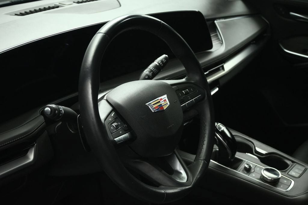 Used 2024 Cadillac XT4 Premium Luxury FWD image 47