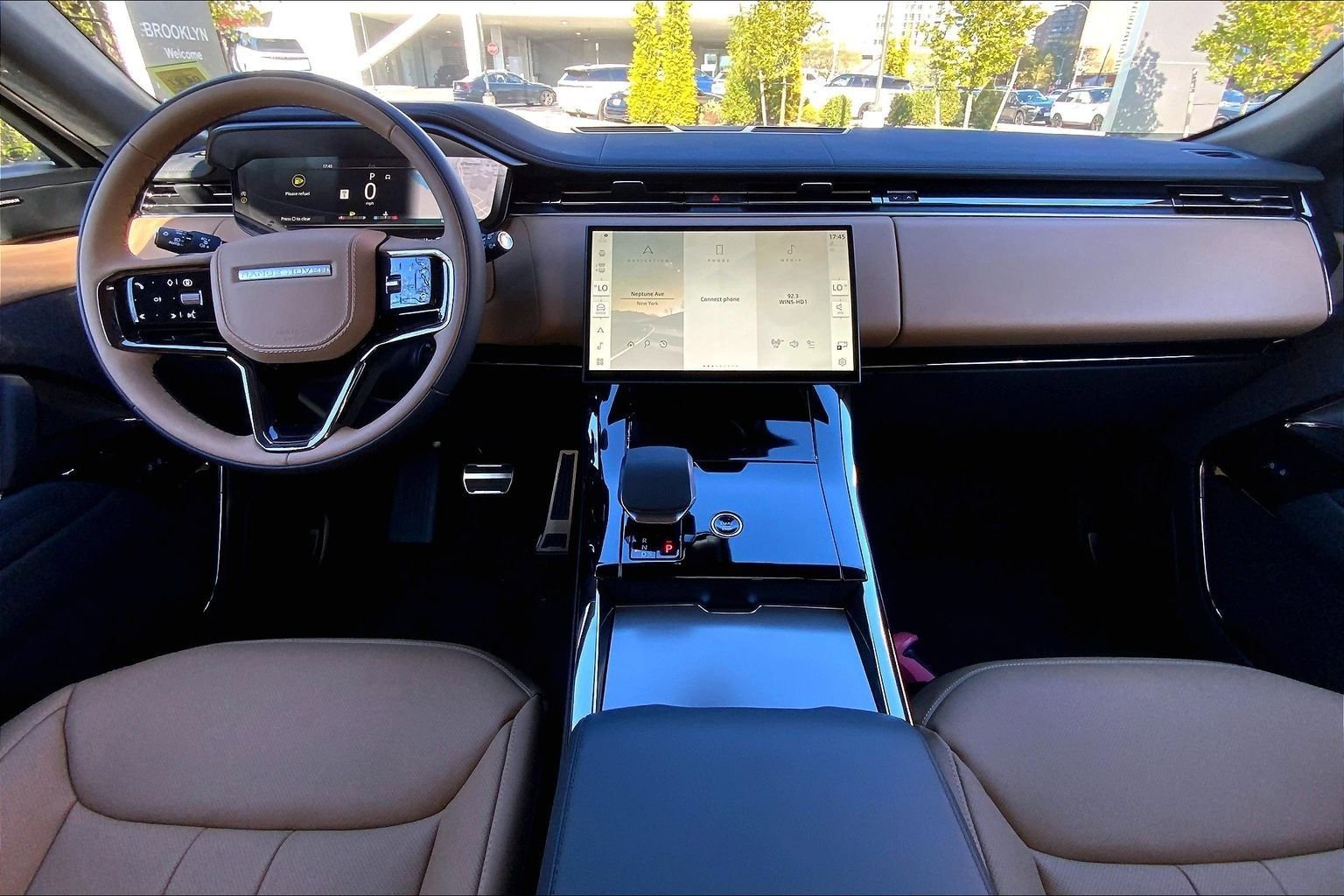 New 2026 Land Rover Range Rover Sport Dynamic SE AWD/4WD image 5