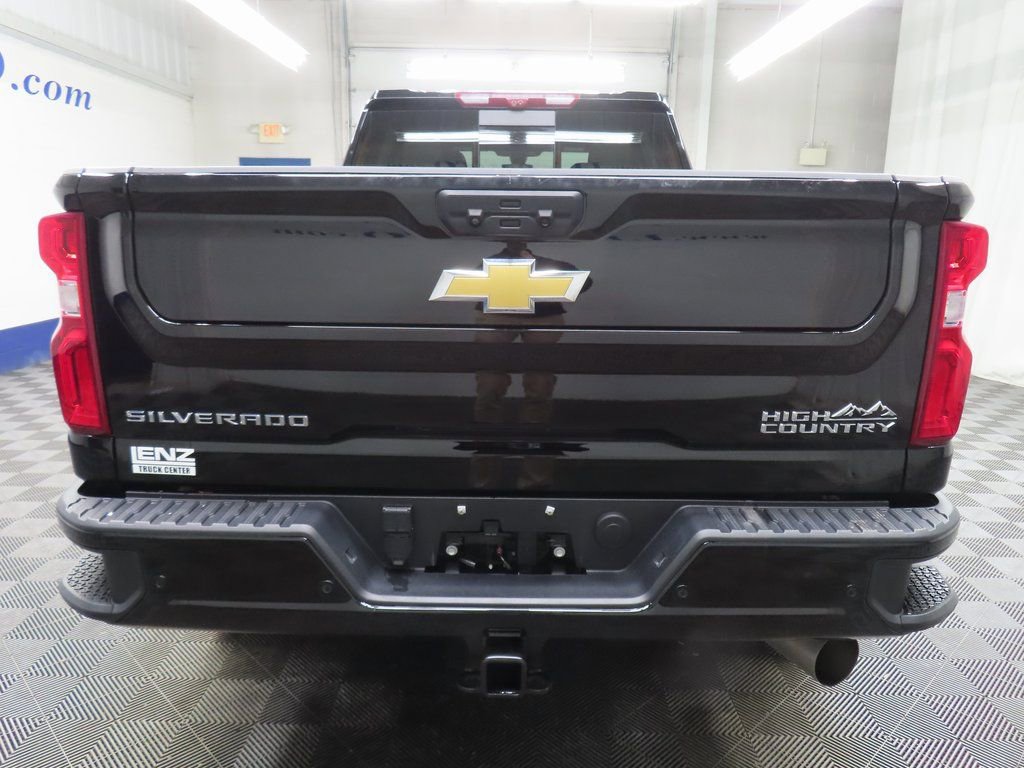 Used 2023 Chevrolet Silverado 3500 High Country w/ Z71 Off-Road Package image 41