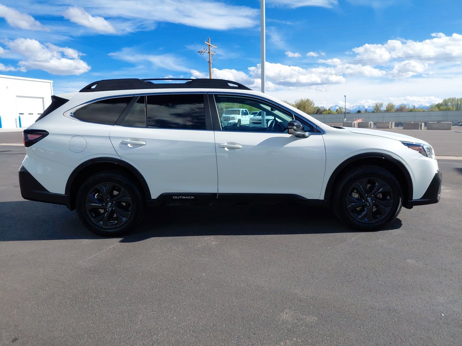 Used 2021 Subaru Outback Onyx Edition XT image 3