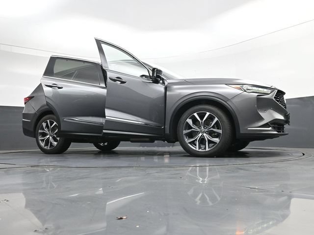 Used 2023 Acura MDX SH-AWD w/ Technology Package image 42